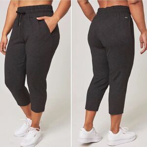 Mondetta Black Combo High Waist Knit Capri Classic Jogger Large NWOT